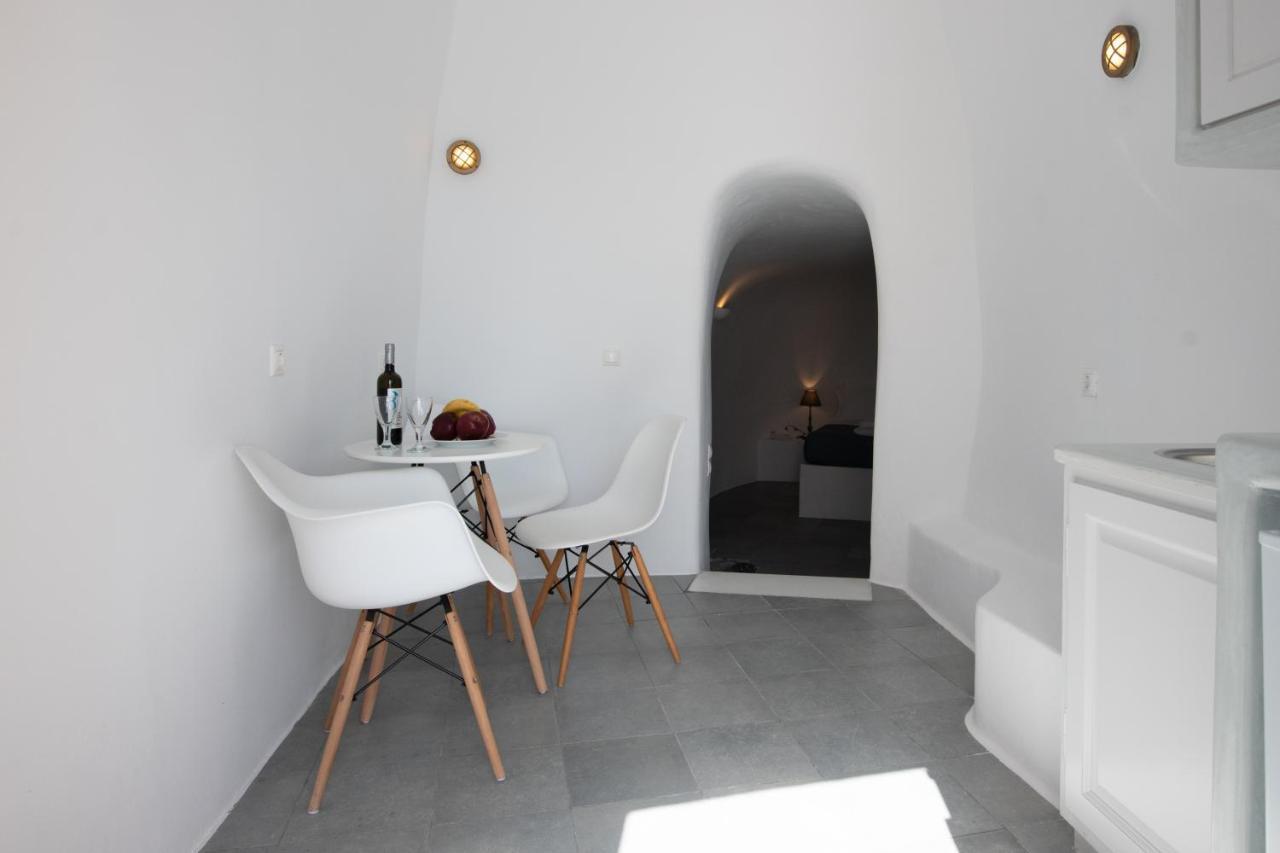 Horizon Aeifos Suites Иа Екстериор снимка