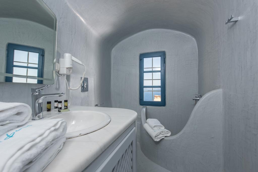 Horizon Aeifos Suites Иа Екстериор снимка