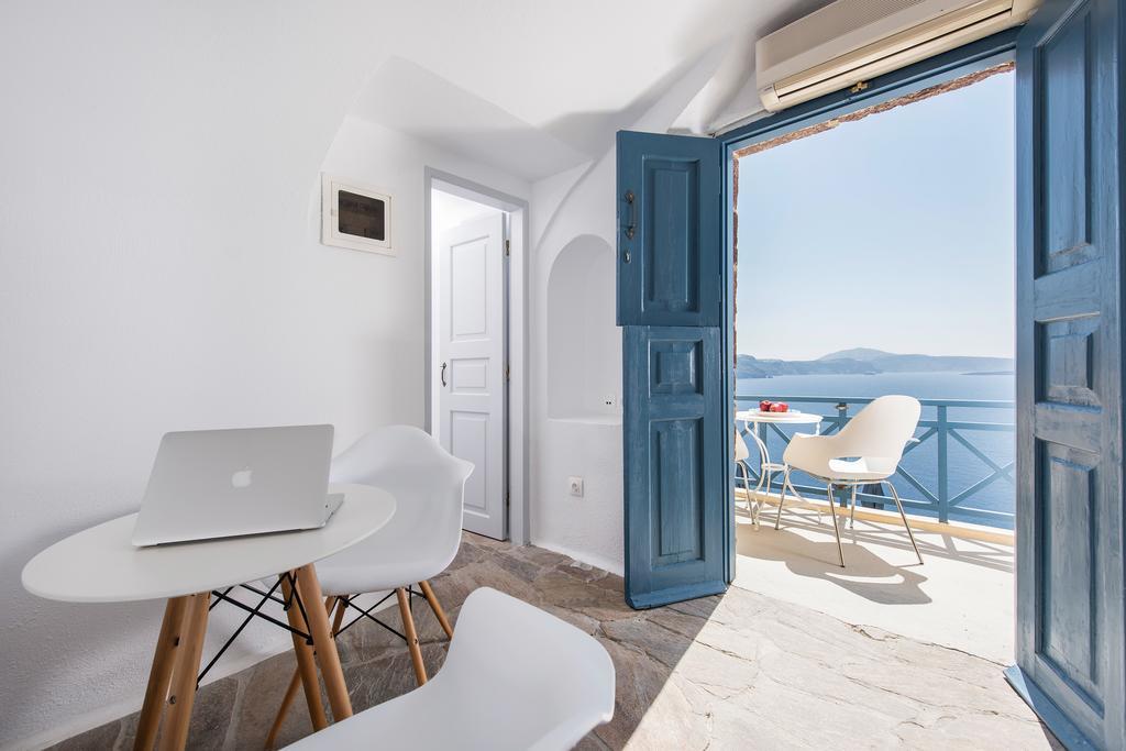 Horizon Aeifos Suites Иа Екстериор снимка